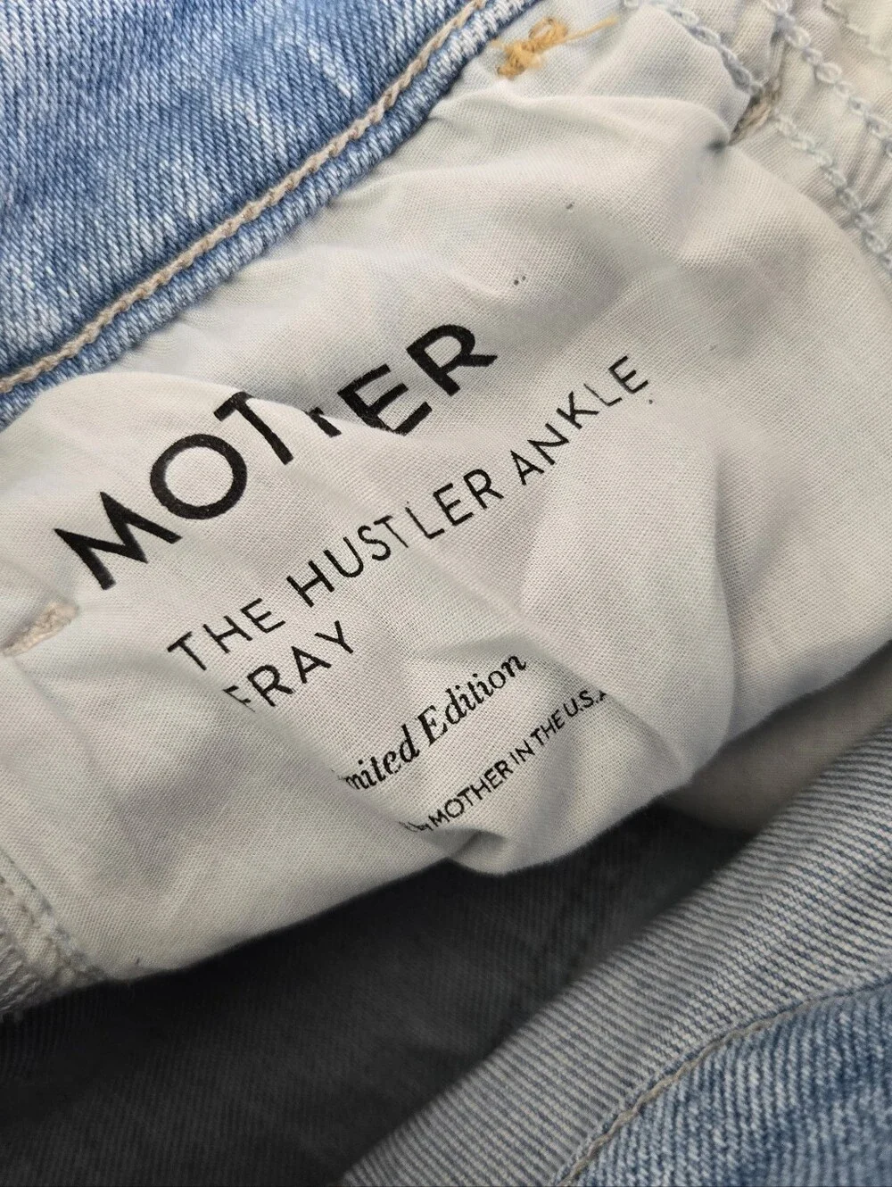MOTHER Hustler Ankle Fray Light Wash Jeans, 24